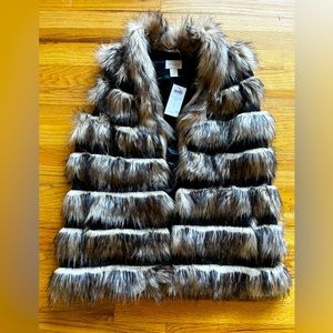 Chicos Vest stripe faux fur